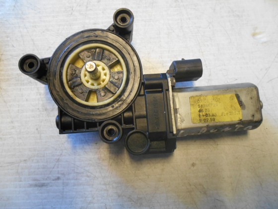 Motor Elevador Vidro Frt Esq Fiat Grande Punto 3P 2007 MEV194